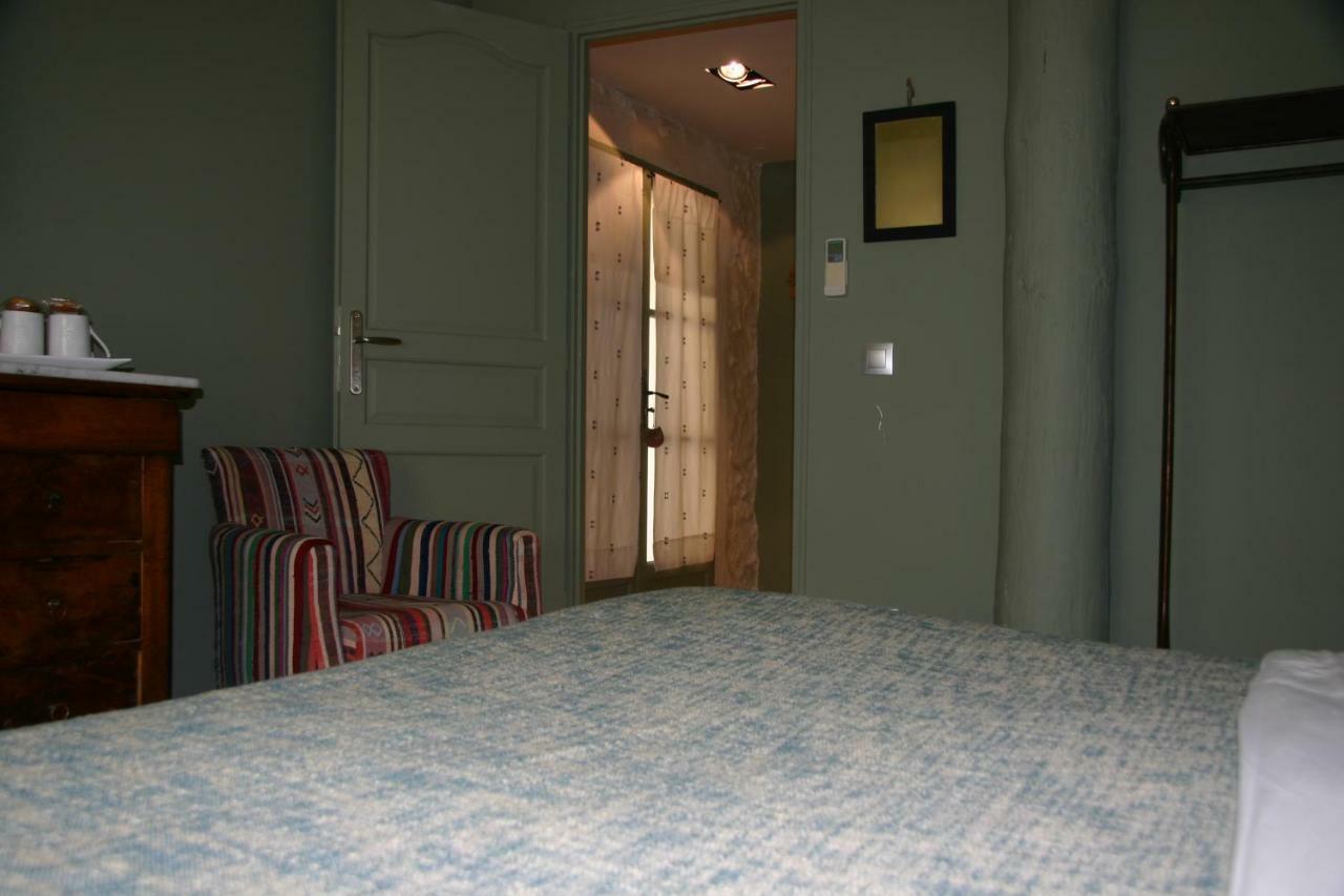 Domaine De Fontbelle Bed & Breakfast Graveson Luaran gambar